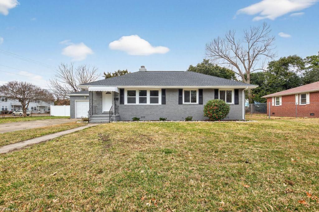 Photo of 971 Scott Street, Norfolk, VA 23502 (MLS # 10618114)