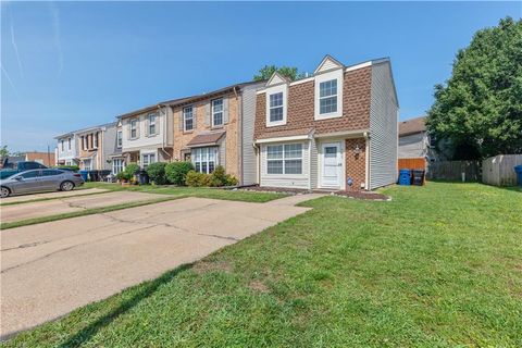 762 Spence CIR Virginia Beach VA 23462