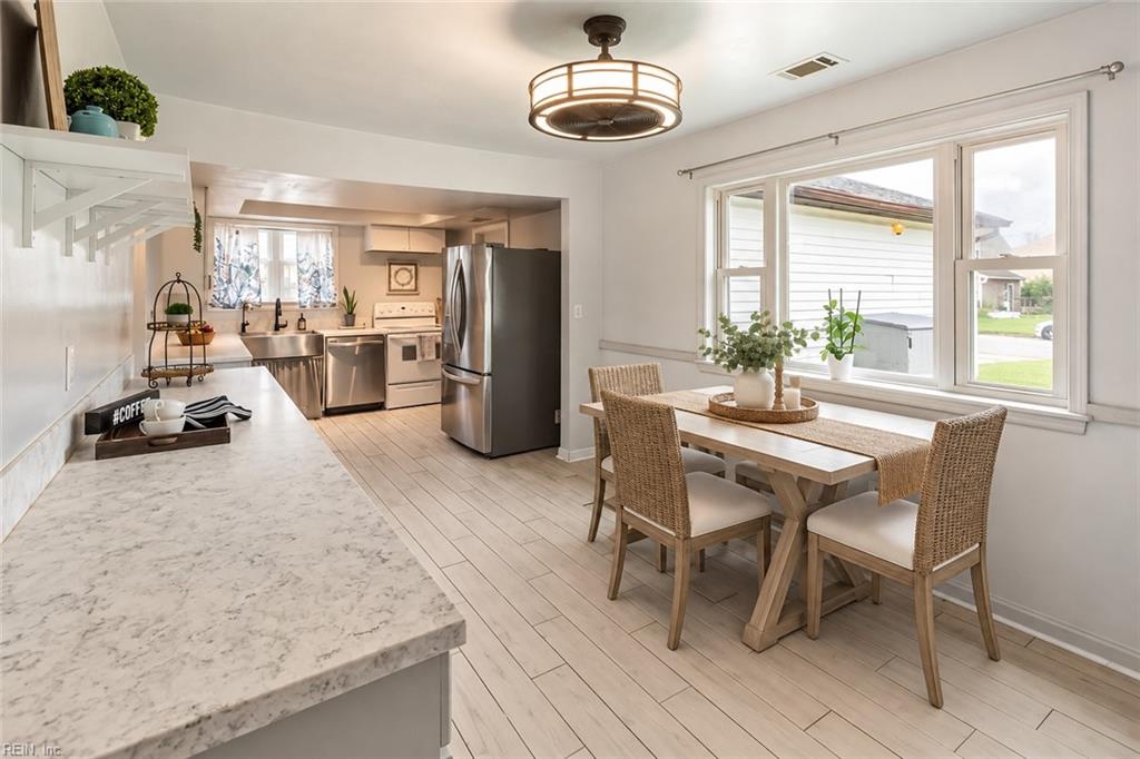 Photo of 3544 Faraday Lane, Virginia Beach, VA 23452 (MLS # 10658183)