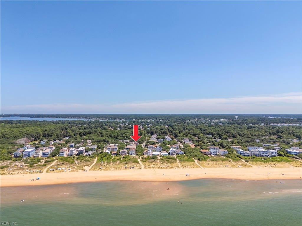 Photo of 2300 Walke Street, Virginia Beach, VA 23451 (MLS # 10644519)
