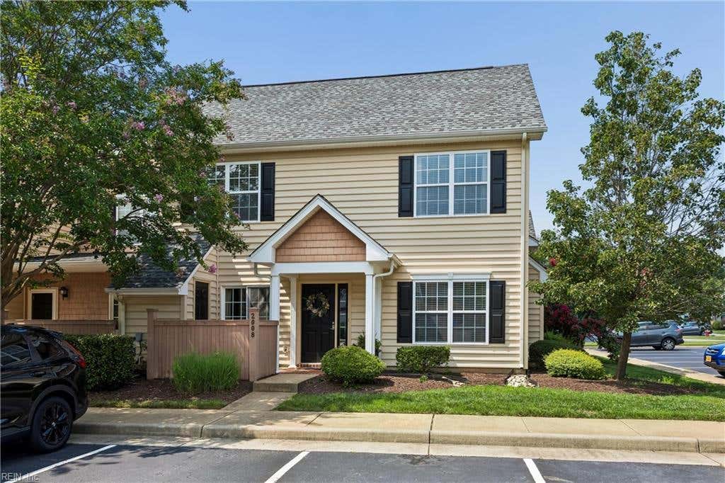 Photo of 2008 Duntrune Glen, Williamsburg, VA 23188 (MLS # 10646726)