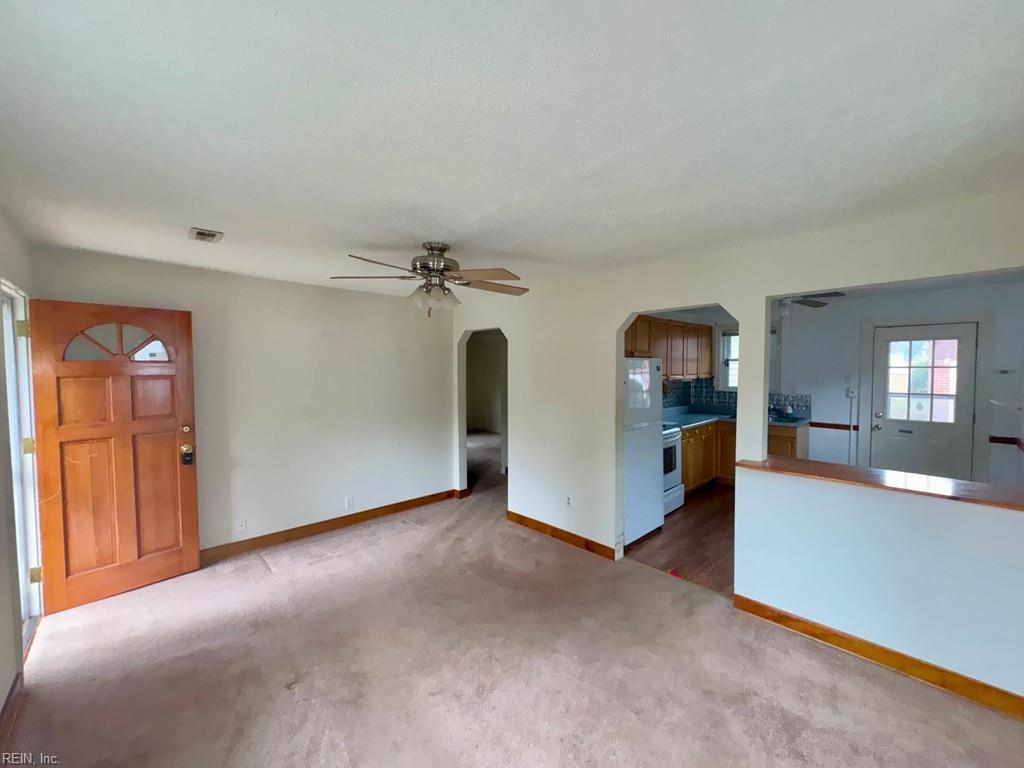 Photo of 13 N Colin Drive, Portsmouth, VA 23701 (MLS # 10655191)