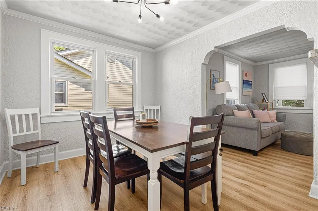 Norfolk, Virginia 23502, United States, 3 Bedrooms Bedrooms, ,2 BathroomsBathrooms,Residential,Active,165118