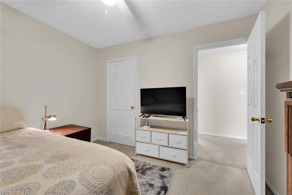 Williamsburg, Virginia 23185, United States, 3 Bedrooms Bedrooms, ,2 BathroomsBathrooms,Residential,Pending,25871