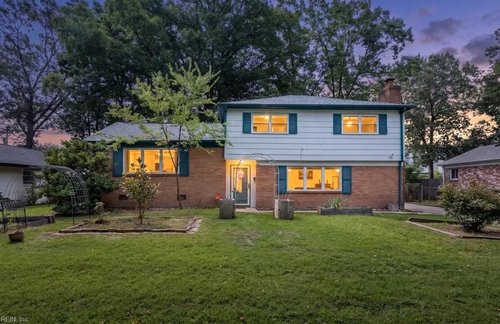 Photo of 45 Azalea Drive, Hampton, VA 23669 (MLS # 10645391)