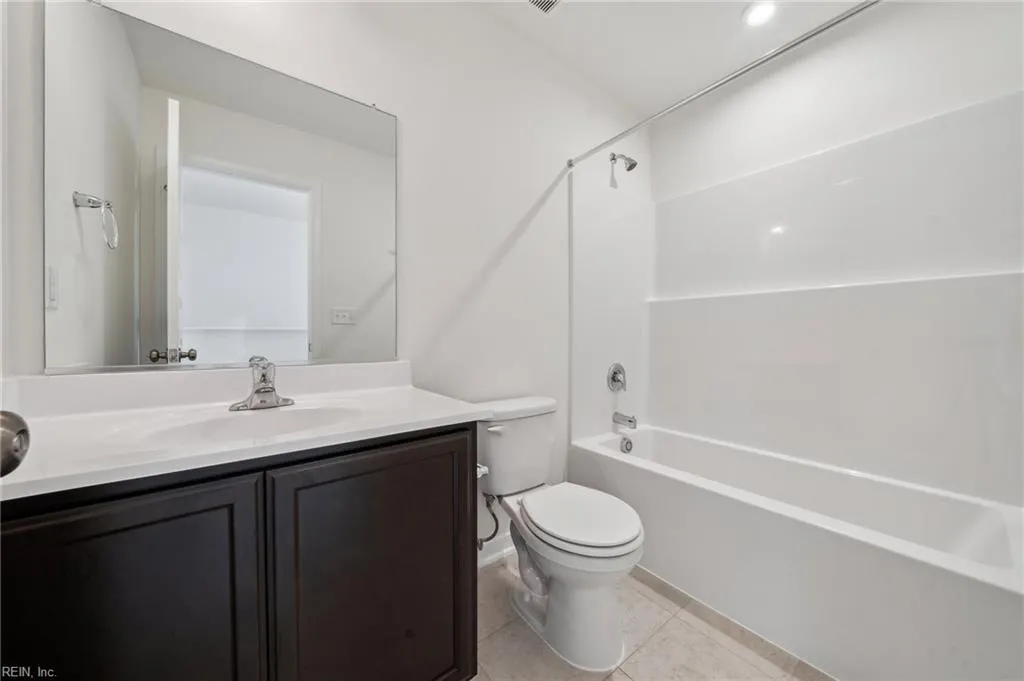 Suffolk, Virginia 23434, United States, 3 Bedrooms Bedrooms, ,3 BathroomsBathrooms,Residential,Active,171222