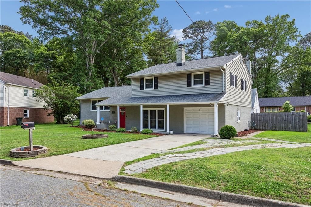 Photo of 33 Green Court, Newport News, VA 23601 (MLS # 10643528)