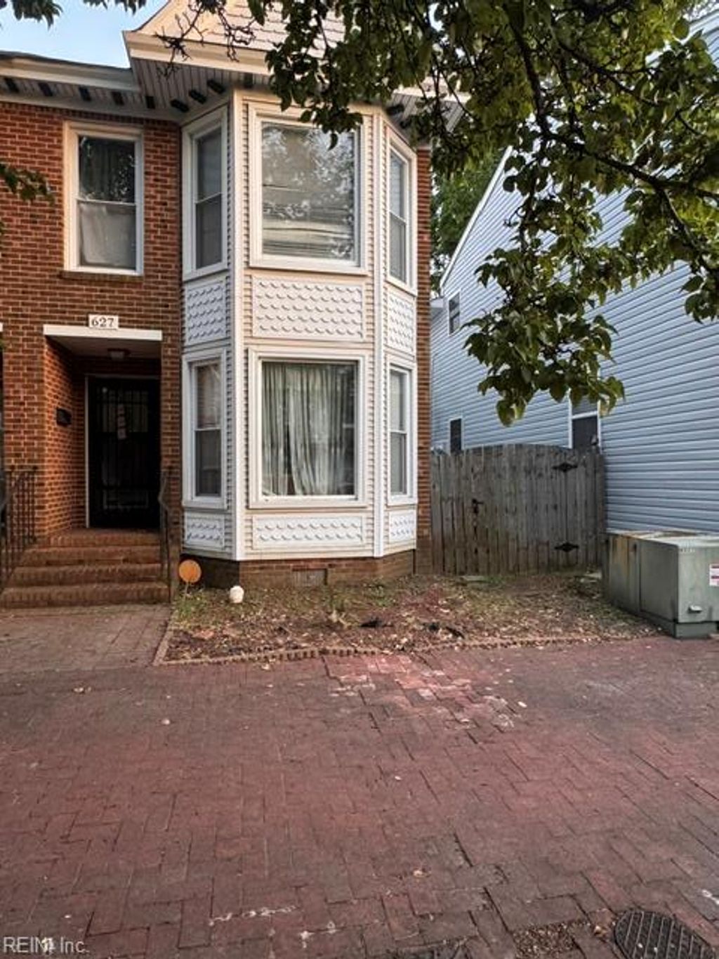 Photo of 627 South Street, Portsmouth, VA 23704 (MLS # 10635458)
