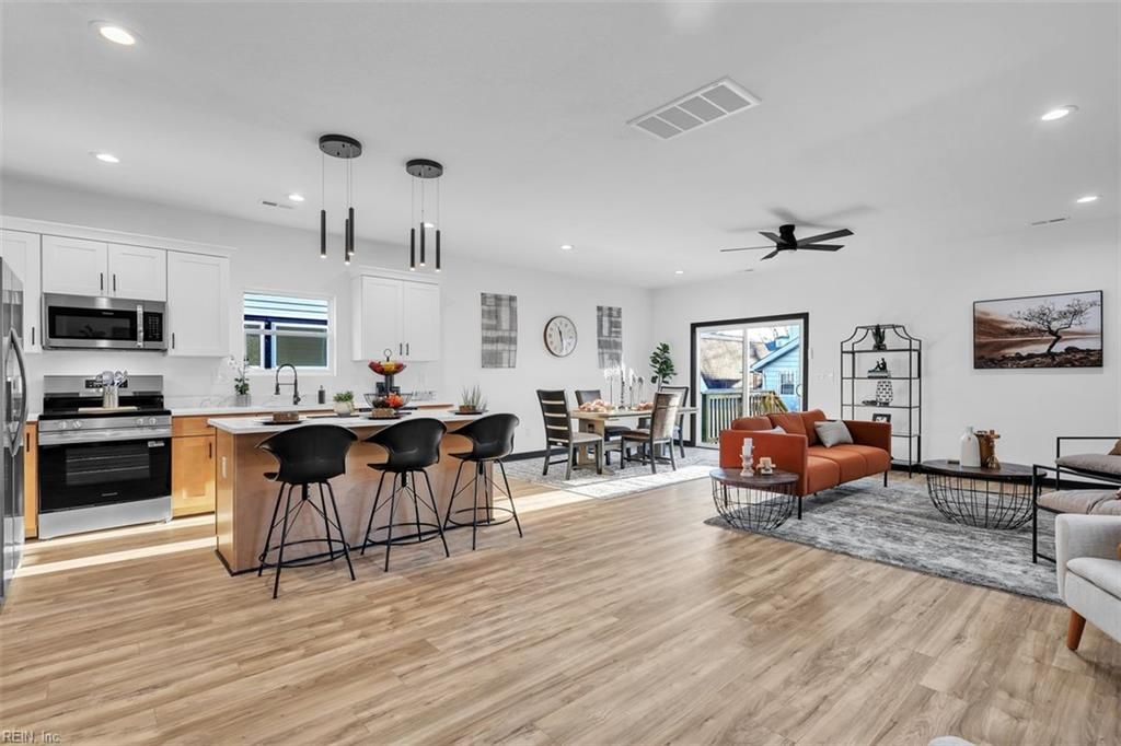 Photo of 120 E Kelly Avenue, Hampton, VA 23663 (MLS # 10618276)