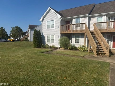 Photo of 1401 Willow Pointe Court, Virginia Beach, VA 23464 (MLS # 10652361)