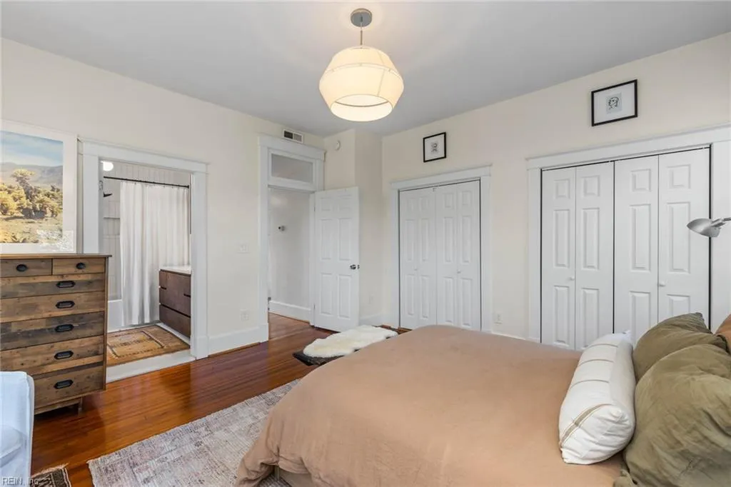 Norfolk, Virginia 23507, United States, 3 Bedrooms Bedrooms, ,2 BathroomsBathrooms,Residential,Pending,38287