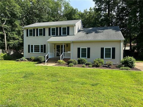 Photo of 203 Kenmar Drive, Yorktown, VA 23692 (MLS # 10637497)