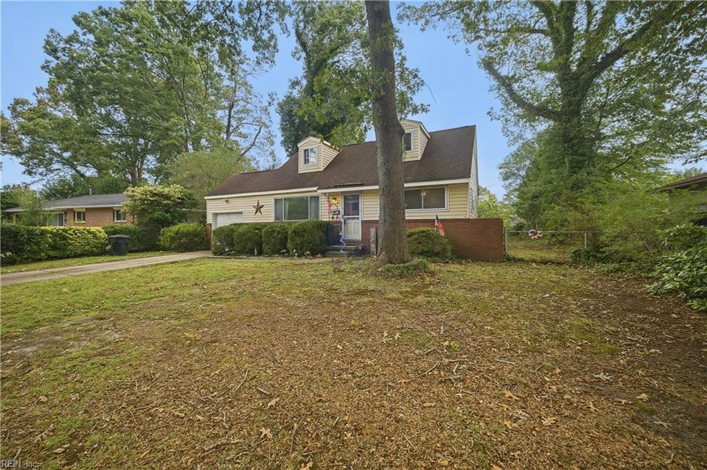 Photo of 528 Rose Marie Avenue, Virginia Beach, VA 23462 (MLS # 10658534)