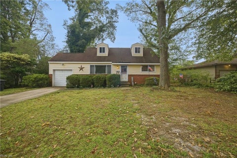 Photo of 528 Rose Marie Avenue, Virginia Beach, VA 23462 (MLS # 10658534)