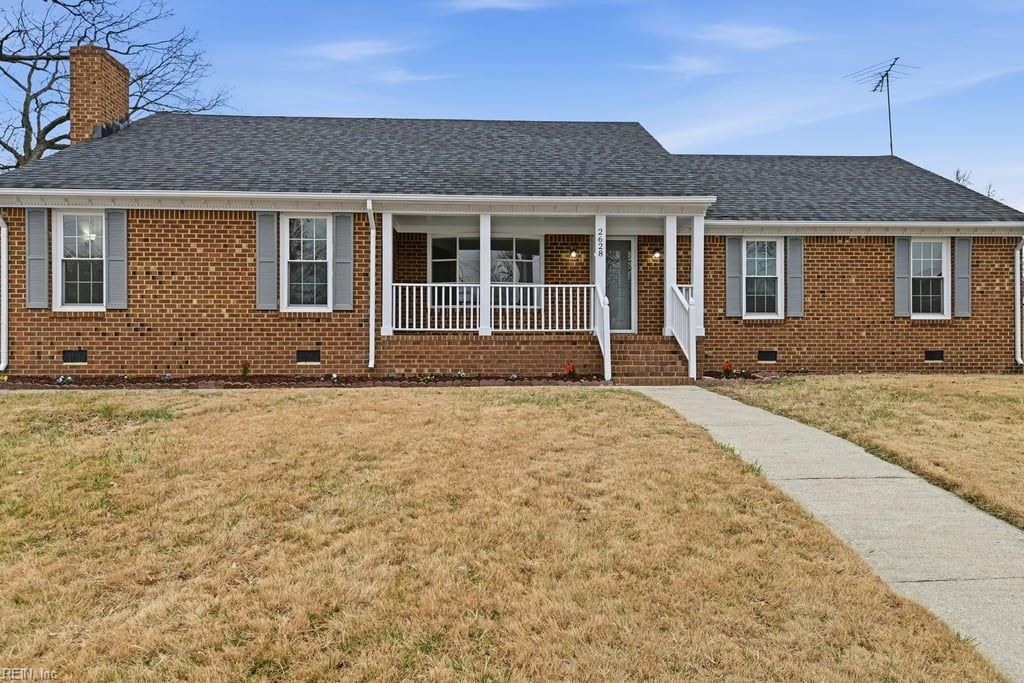 Photo of 2628 Roundtree Circle, Chesapeake, VA 23323 (MLS # 10614360)
