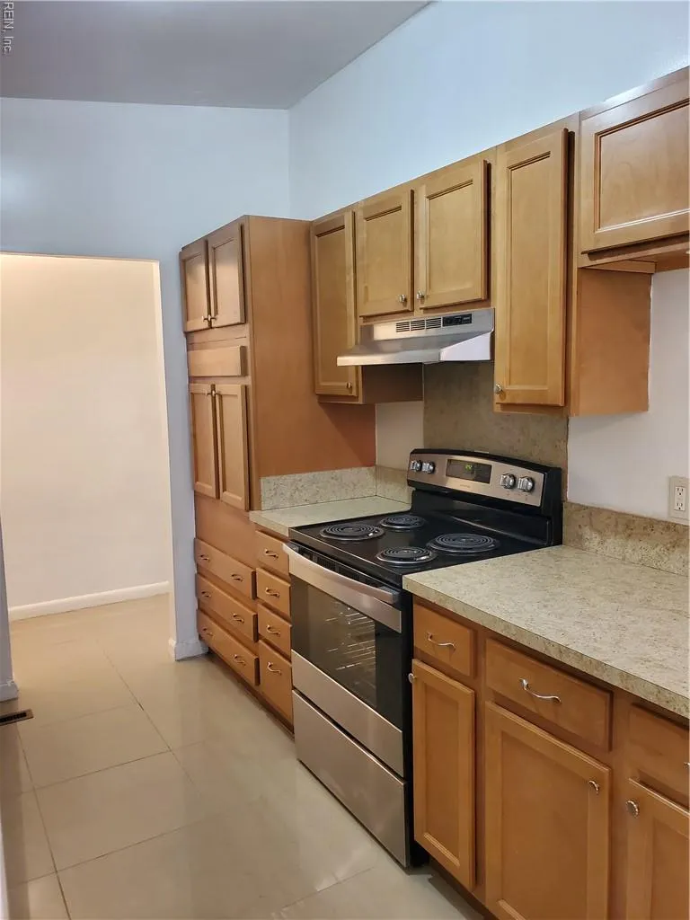 Virginia Beach, Virginia 23452, United States, 3 Bedrooms Bedrooms, ,2 BathroomsBathrooms,Residential,Active,199565