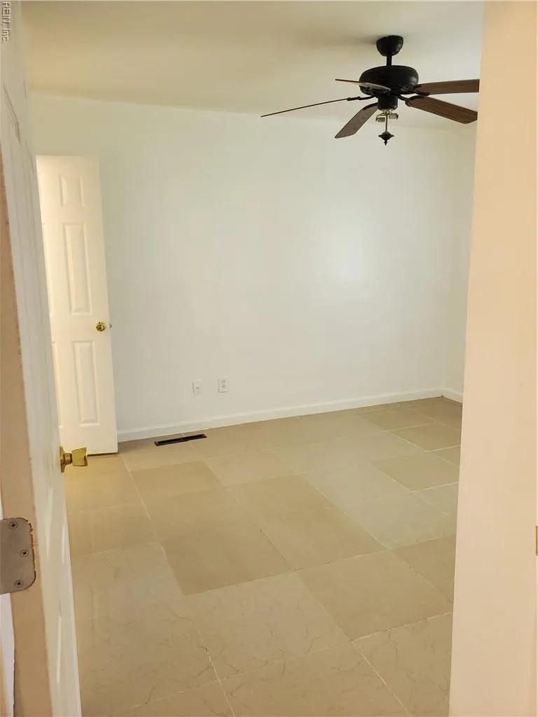 Virginia Beach, Virginia 23452, United States, 3 Bedrooms Bedrooms, ,2 BathroomsBathrooms,Residential,Active,199565