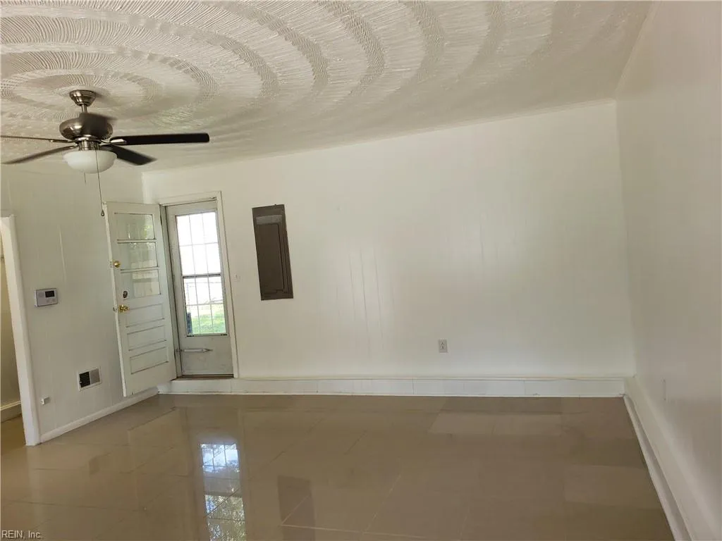 Virginia Beach, Virginia 23452, United States, 3 Bedrooms Bedrooms, ,2 BathroomsBathrooms,Residential,Active,199565