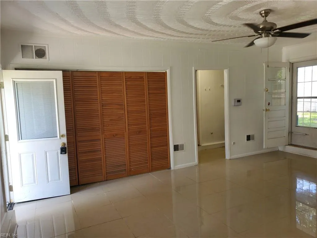 Virginia Beach, Virginia 23452, United States, 3 Bedrooms Bedrooms, ,2 BathroomsBathrooms,Residential,Active,199565