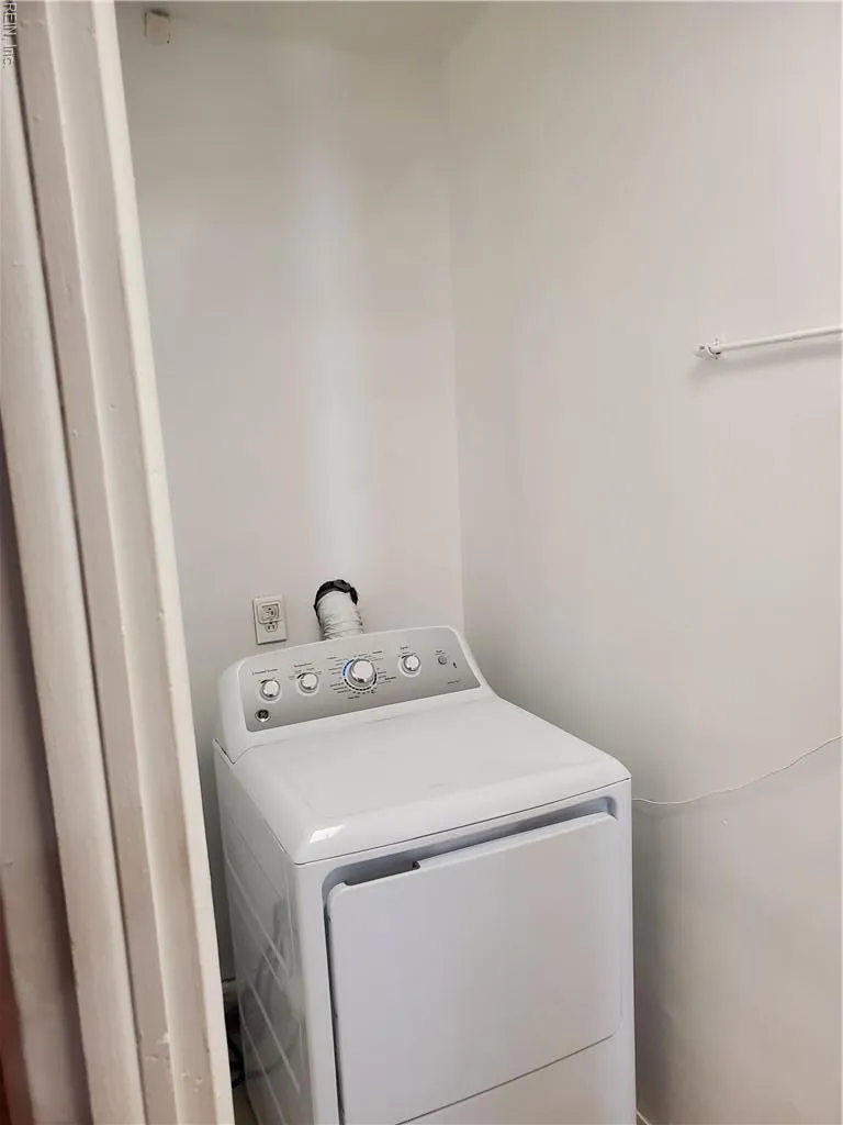 Virginia Beach, Virginia 23452, United States, 3 Bedrooms Bedrooms, ,2 BathroomsBathrooms,Residential,Active,199565