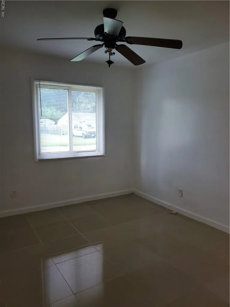 Virginia Beach, Virginia 23452, United States, 3 Bedrooms Bedrooms, ,2 BathroomsBathrooms,Residential,Active,199565