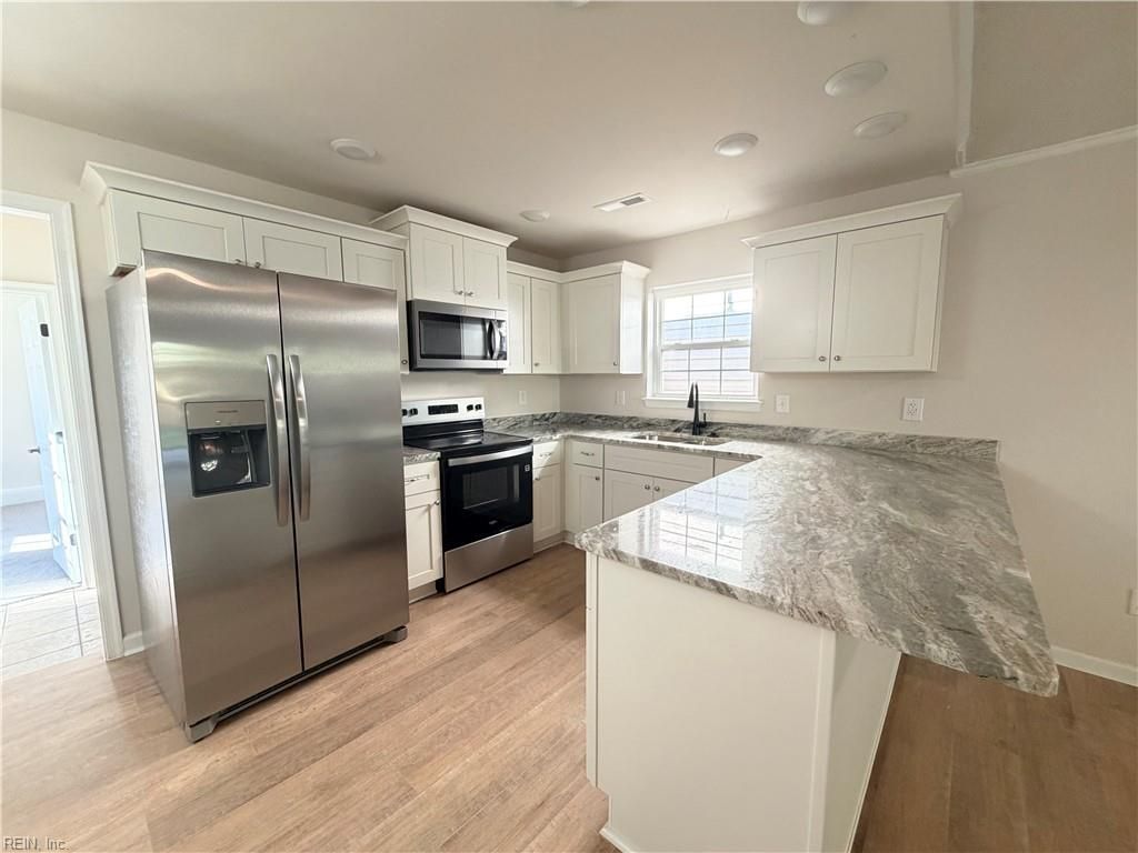 Photo of 980 Wildflower Court, Virginia Beach, VA 23452 (MLS # 10634695)