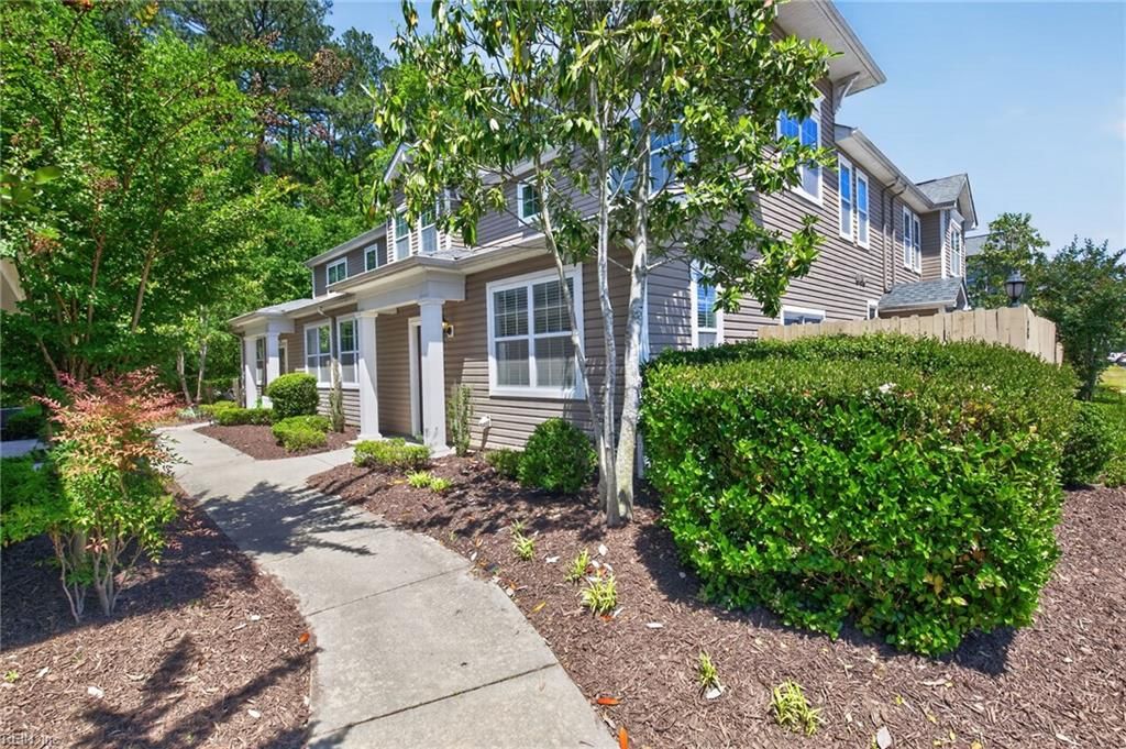 Photo of 2628 Leytonstone Drive #352, Chesapeake, VA 23321 (MLS # 10632745)