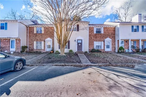917 Captains Court, Chesapeake, VA 23320 - #: 10572383
