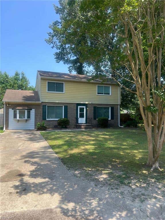 Photo of 10 Excalibur Place, Newport News, VA 23602 (MLS # 10650821)