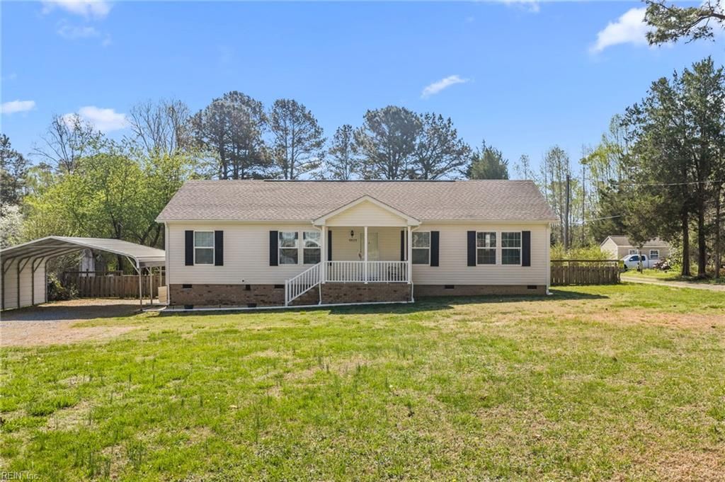 Photo of 9825 Woods Cross Road, Gloucester, VA 23061 (MLS # 10628428)