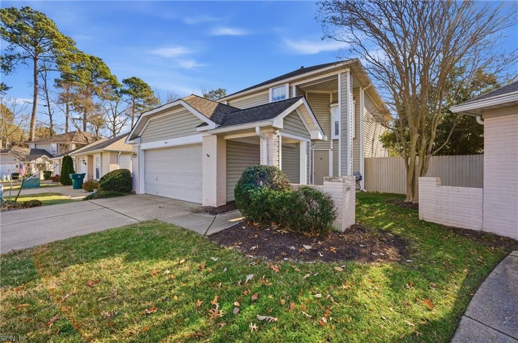 Photo of 130 Sarazen Court, Newport News, VA 23602 (MLS # 10619106)