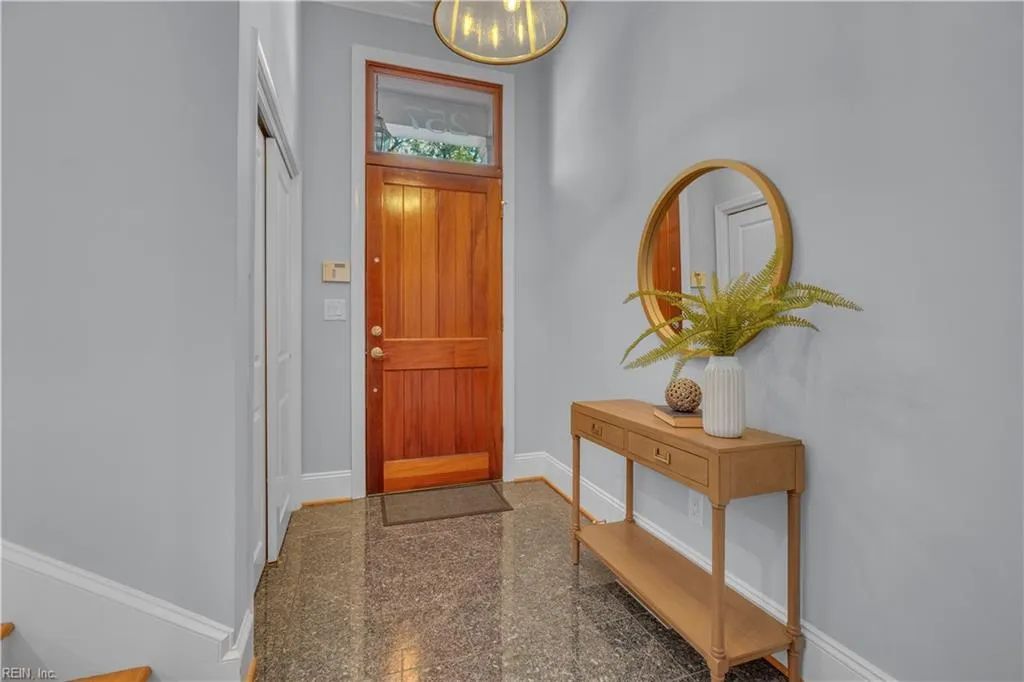 Norfolk, Virginia 23510, United States, 4 Bedrooms Bedrooms, ,4 BathroomsBathrooms,Residential,Active,254536