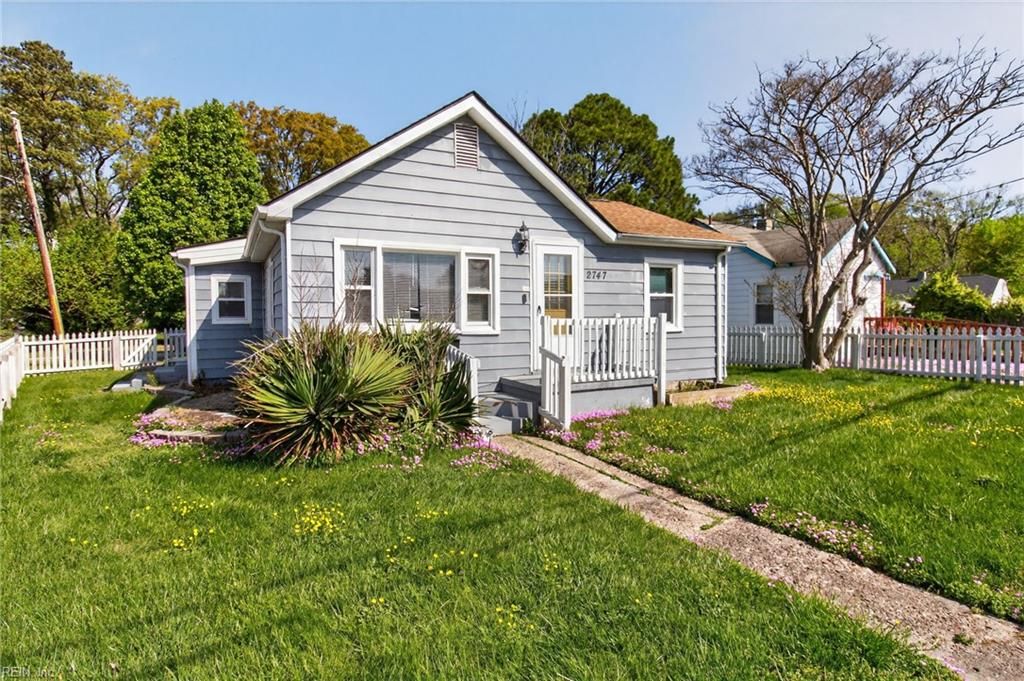 Photo of 2747 Jamestown Avenue, Hampton, VA 23661 (MLS # 10630150)