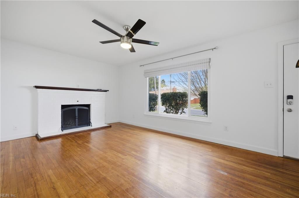 Photo of 5549 Odessa Drive, Virginia Beach, VA 23455 (MLS # 10627293)