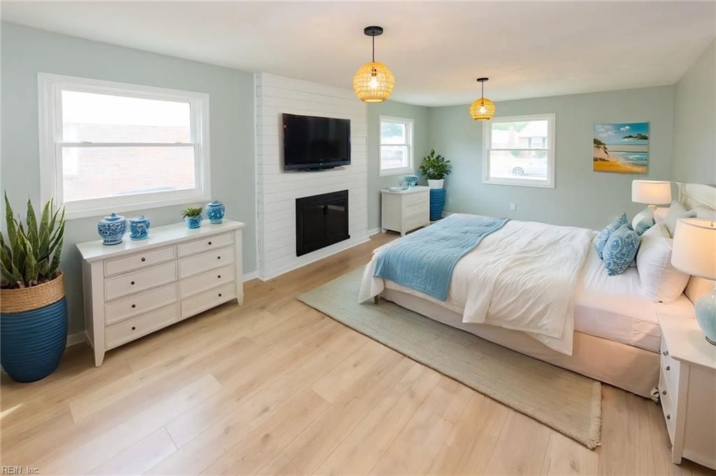 Photo of 4416 Mallard Crescent, Portsmouth, VA 23703 (MLS # 10637622)