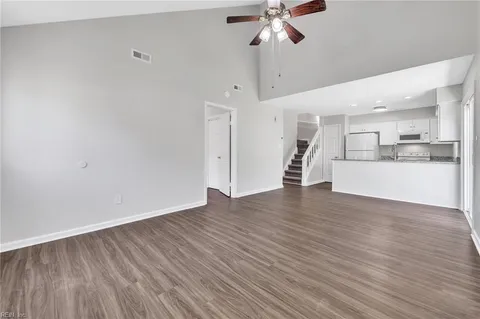 MLS: 10579822