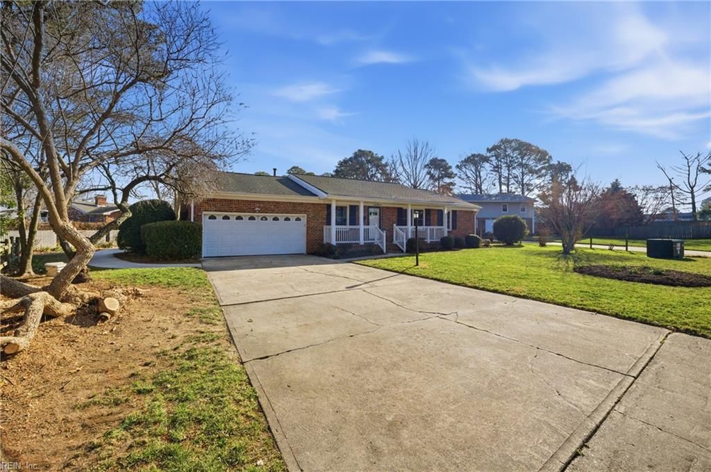 Photo of 1695 Meredith Rd Road, Virginia Beach, VA 23455 (MLS # 10619396)