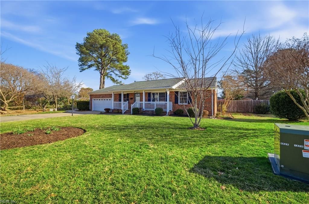 Photo of 1695 Meredith Rd Road, Virginia Beach, VA 23455 (MLS # 10619396)