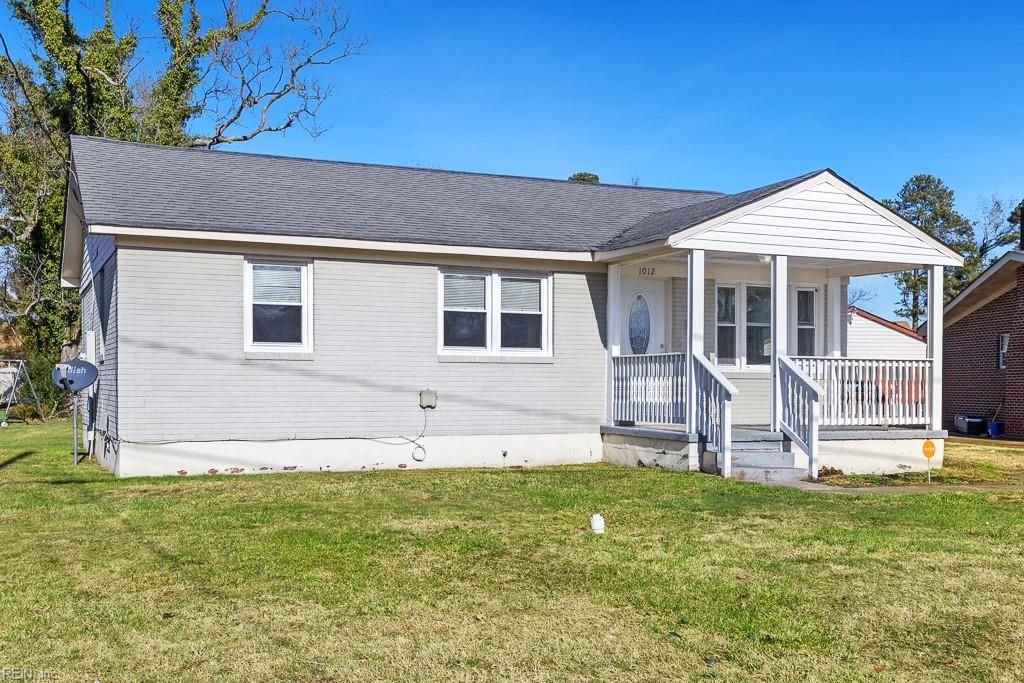 Photo of 1012 Basie Crescent, Portsmouth, VA 23701 (MLS # 10614154)