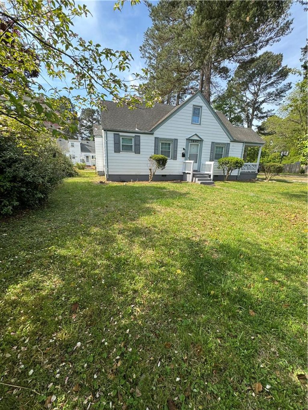 Photo of 3647 Mississippi Avenue, Norfolk, VA 23502 (MLS # 10629774)