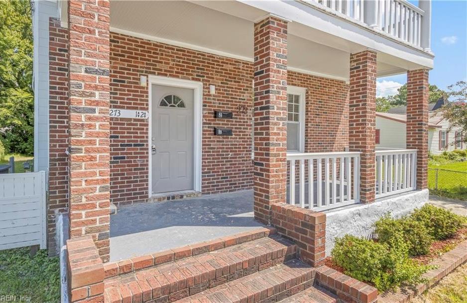 273 Elm AVE