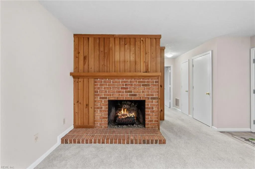 Virginia Beach, Virginia 23451, United States, 2 Bedrooms Bedrooms, ,2 BathroomsBathrooms,Residential,Active,219722