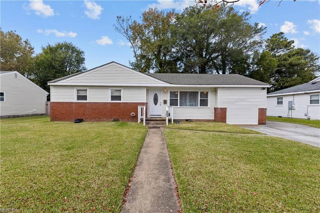 Photo of 8029 Danbury Drive, Norfolk, VA 23518 (MLS # 10607811)