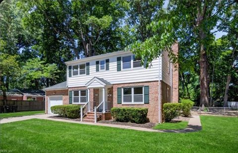 Photo of 892 Don Rett Circle, Newport News, VA 23608 (MLS # 10635007)