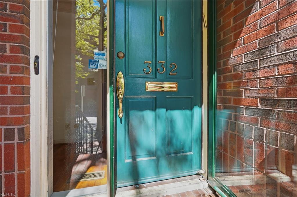Photo of 332 College Place, Norfolk, VA 23510 (MLS # 10652788)