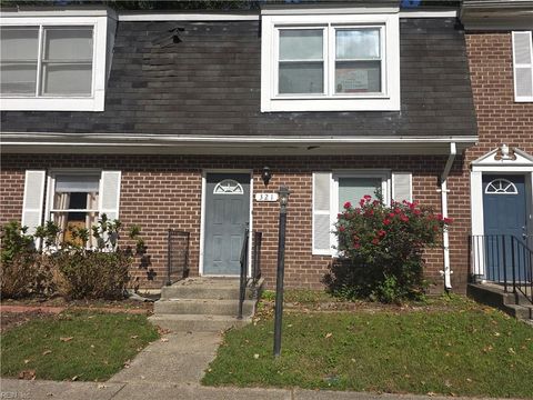 Photo of 321 Susan Constant Drive, Newport News, VA 23608 (MLS # 10606676)