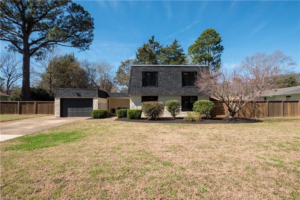 Photo of 1445 Ashley Drive, Virginia Beach, VA 23454 (MLS # 10621471)