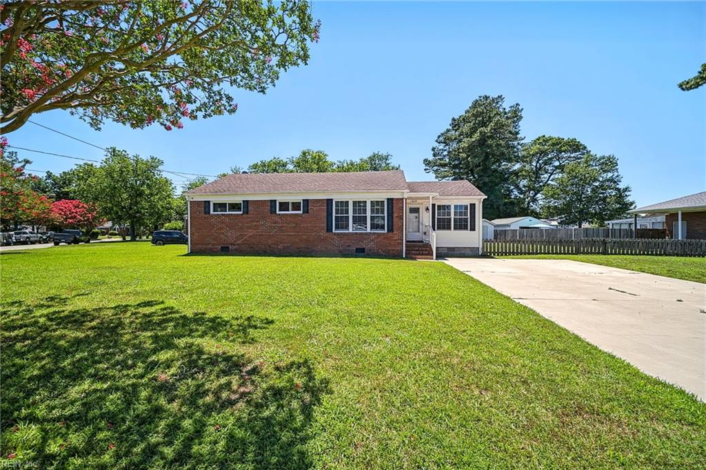 Photo of 2417 Saban Ave Avenue, Norfolk, VA 23518 (MLS # 10644334)