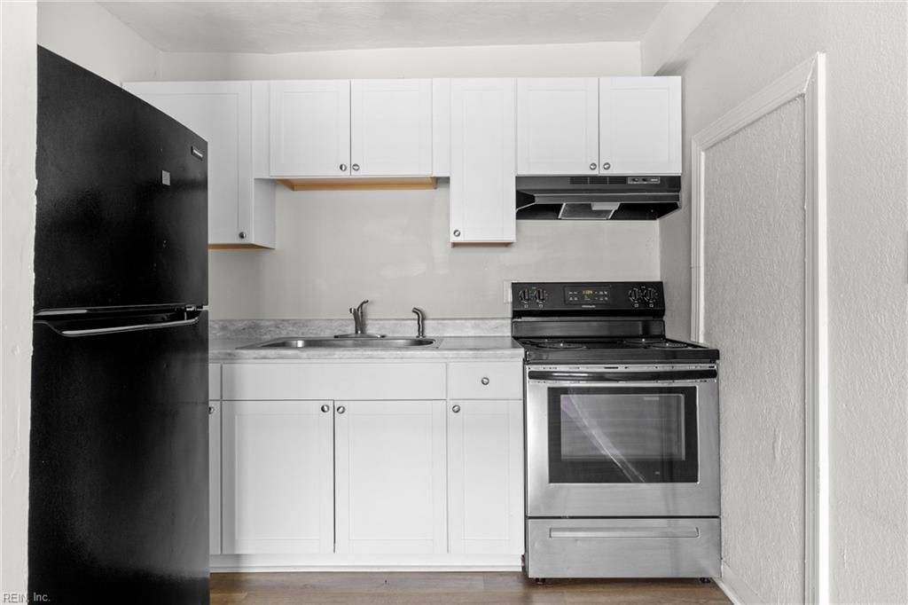 Photo of 200 Pullman Avenue #5, Portsmouth, VA 23703 (MLS # 10620586)