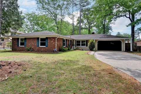 Photo of 149 Ridgewood Parkway, Newport News, VA 23608 (MLS # 10631179)